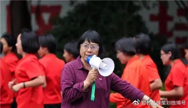 2025新澳门天天开好彩大乐透开奖号码和高考后张桂梅躲门后与高考结束张桂梅
